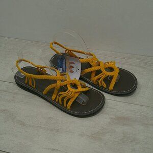 Capana Woven Women's Flat Sandals Strappy Braided Sandals Size 10 | NWT